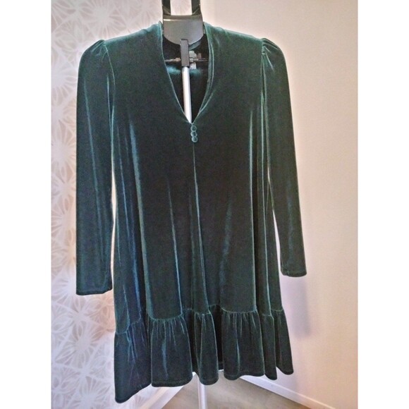 Green Velvet Dress by Taylor V-neck | size Small | Long Sleeve - Picture 1 of 9